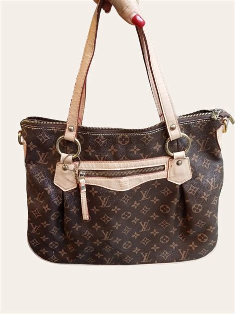 borsa louis vuitton con tasche davanti|louis vuitton handbags sale.